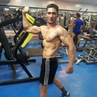 علیرضا گلزاری